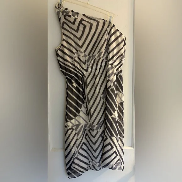 Theory One Shoulder 100% Silk Dress Size 6 - Picture 2 of 5